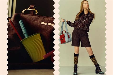 sapato : Sapatos e acessórios da moda Miu Miu .